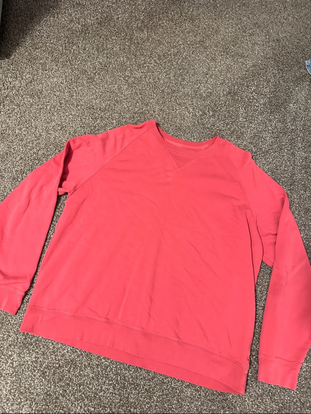L.L. Bean Men's Crewneck Sweatshirt in Coral Pink
